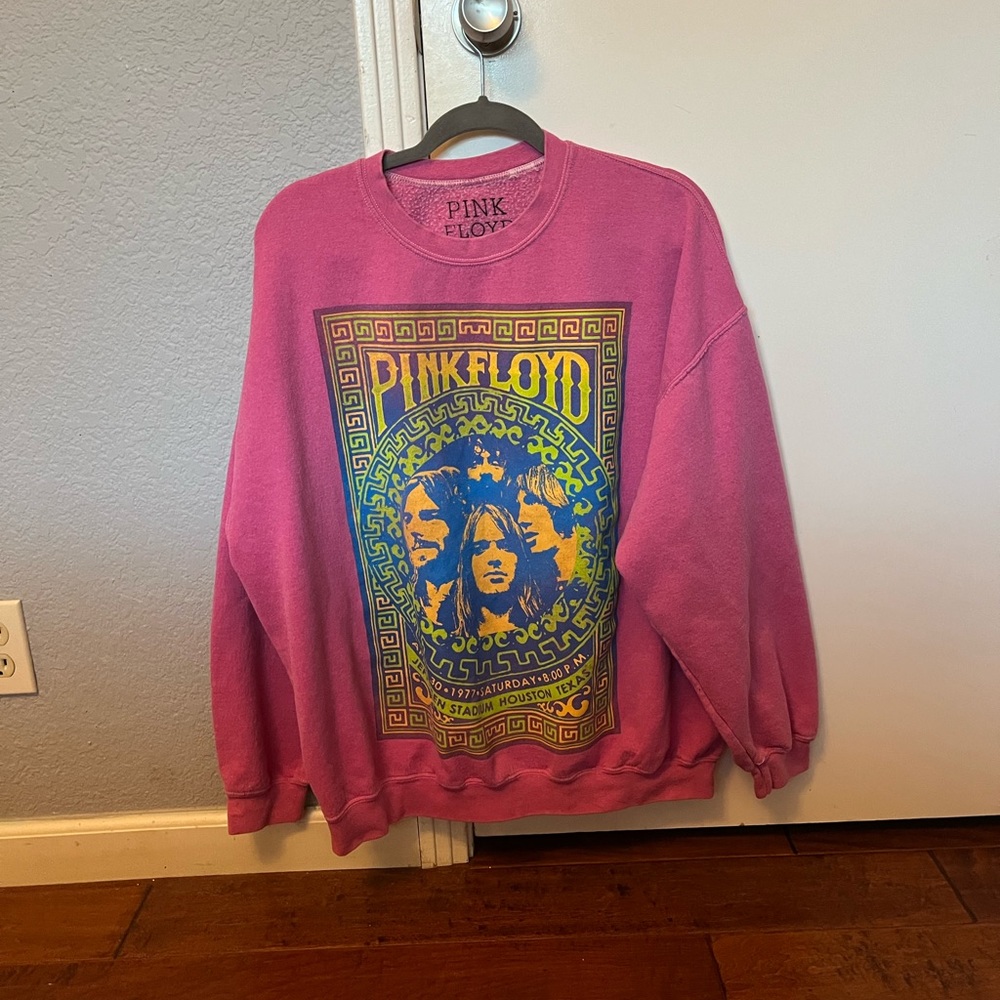 Urban Outfitters Crewneck